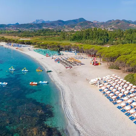 Holiday Home In San Teodoro Near La Cinta Beach * Tanaunella